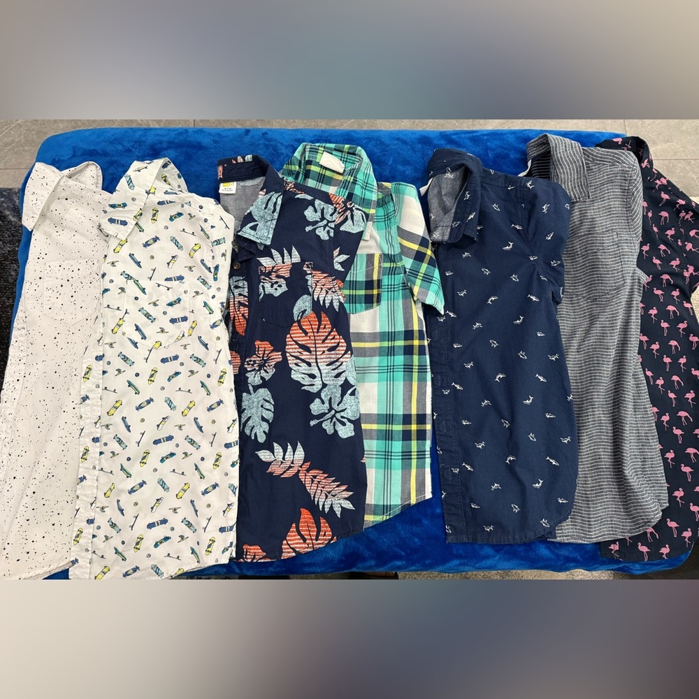 A bundle of boys button up shirts - Size 7/8